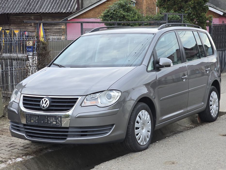 Volkswagen Touran 2.0 Tdi 140 Cp BMM