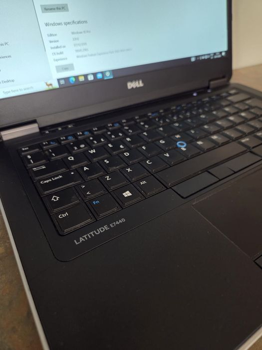 Laptop-uri i3 / i5 / i7