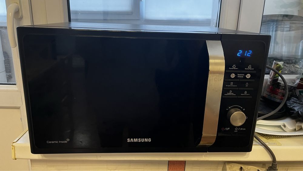 Продам микроволновую печь