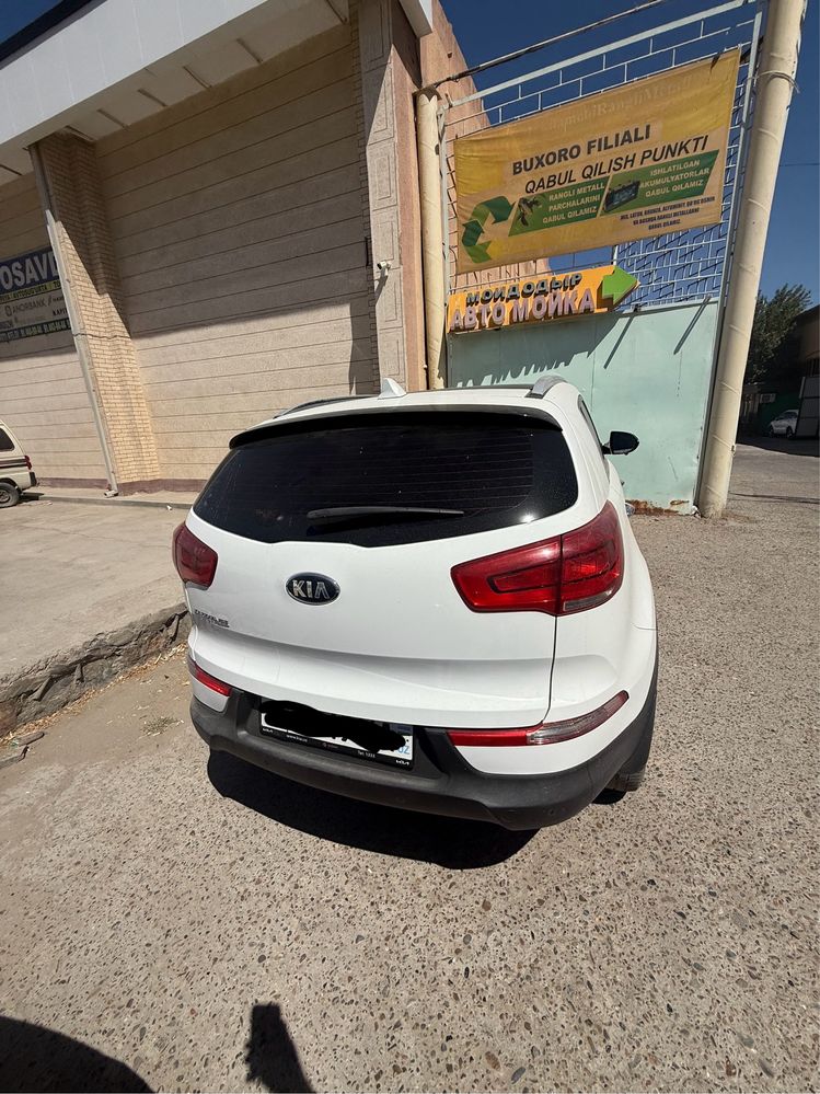 2014 kia sporteg  polni radnoy