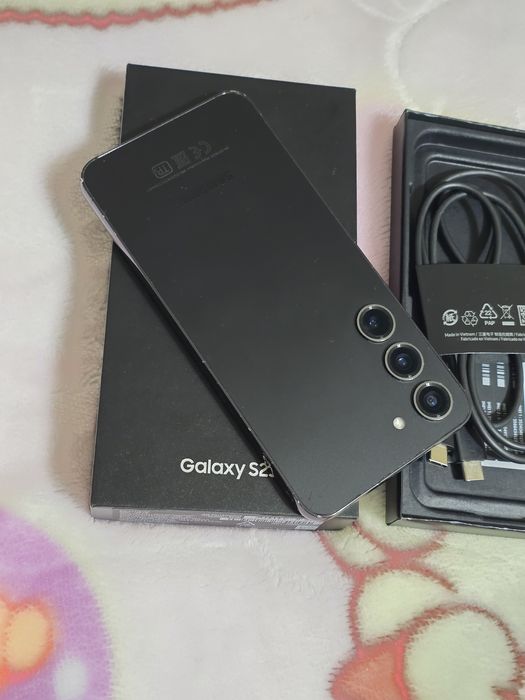 Samsung S23 128 gb Ram 8 5G полный комплект