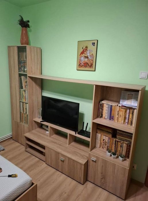 Biblioteca living