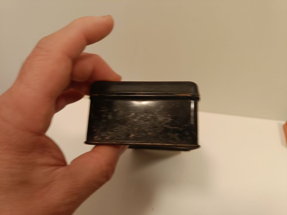 Кутия от шевна машина Гринцнерь