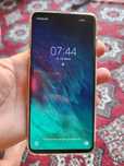 Samsung s 10 8 64