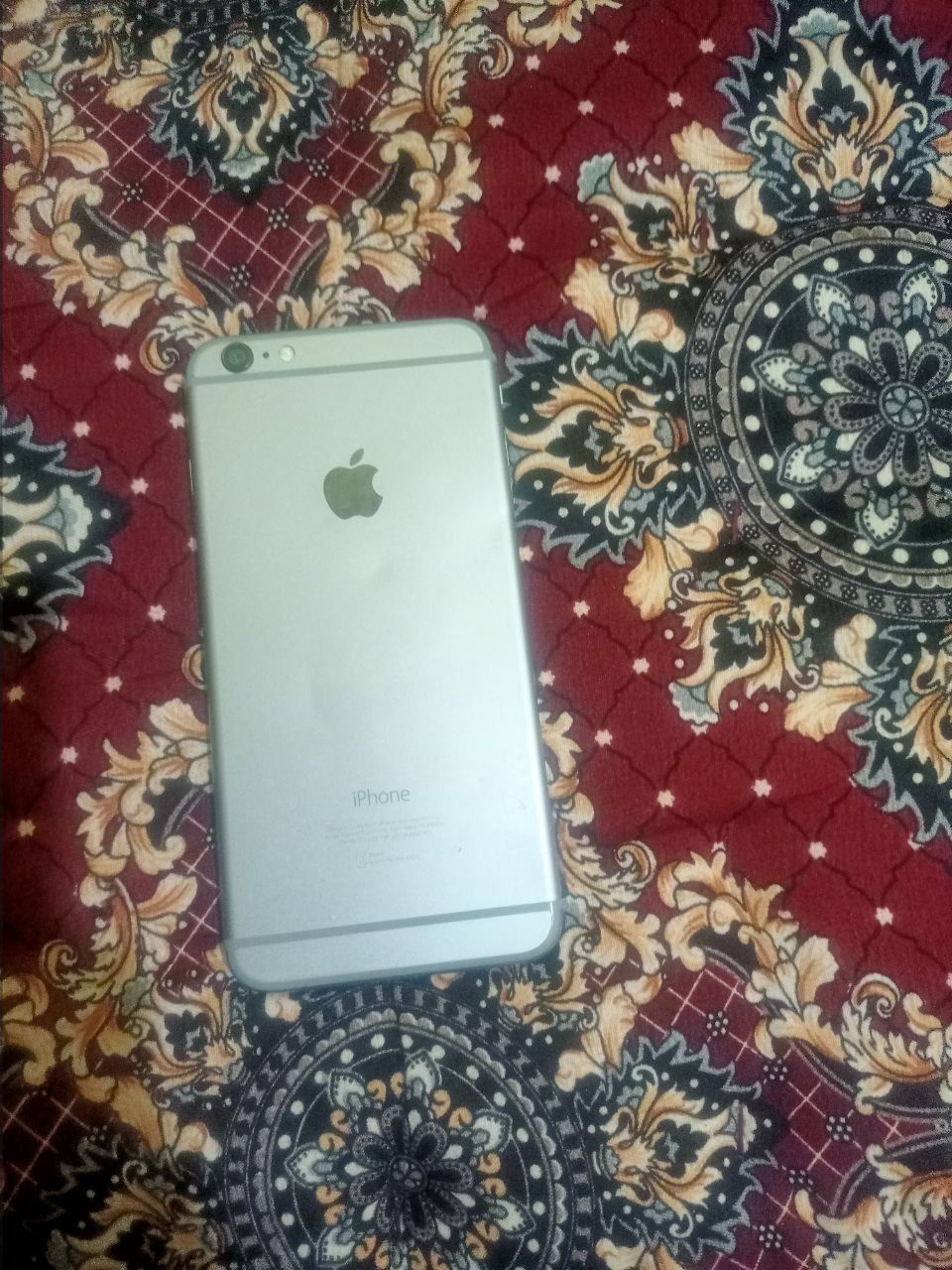 iPhone 6 plus 64 talik