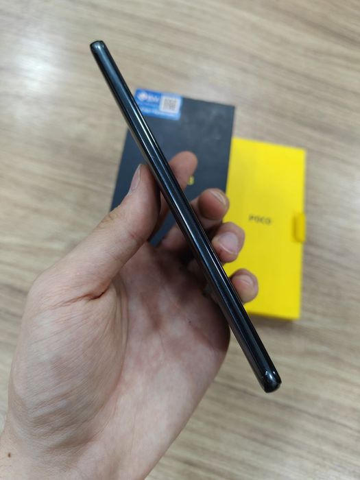 Poco F3 128Gb Black Sotlad