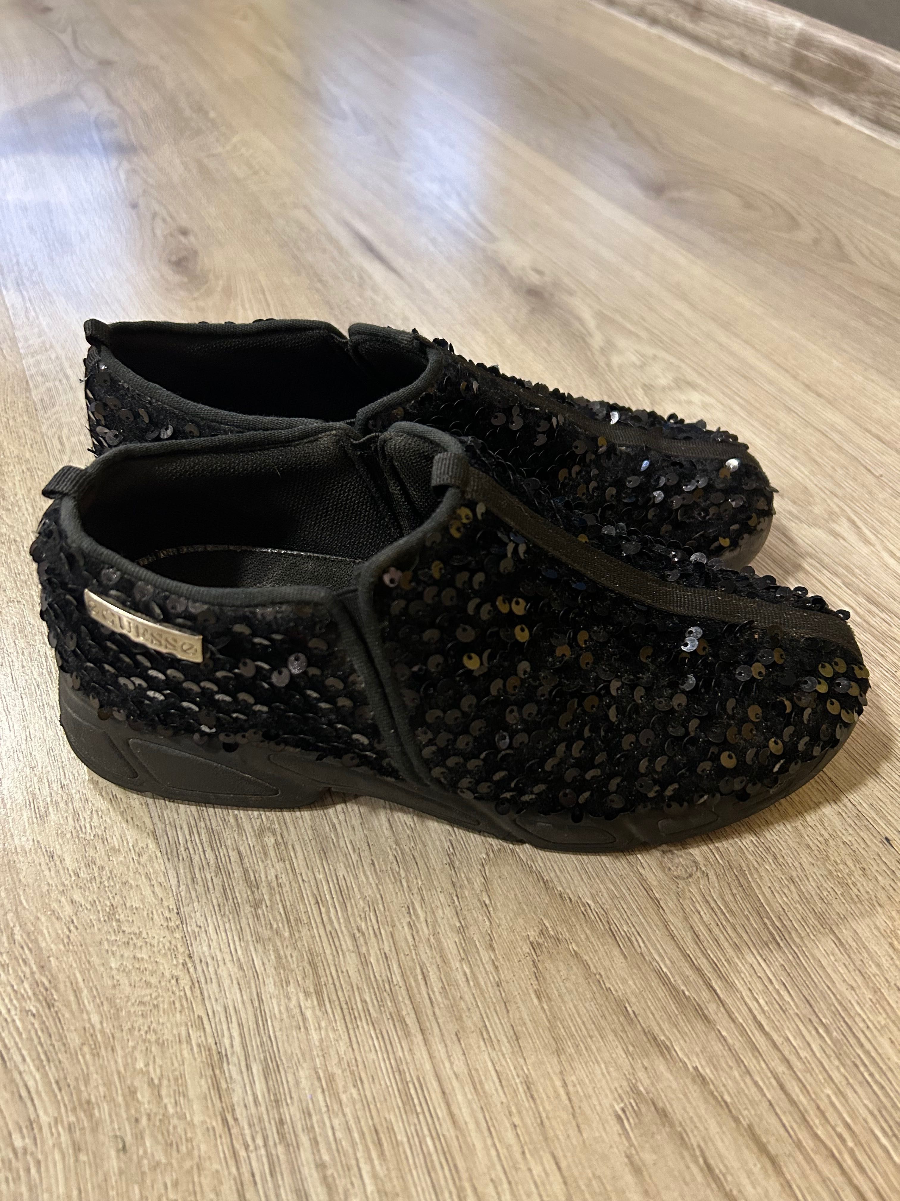Balenciaga track2, Guess, Wrangler Michael kors