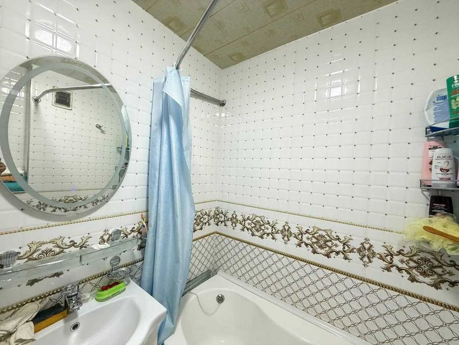 Satepo hududida kvartira zudlik bilan sotiladi!