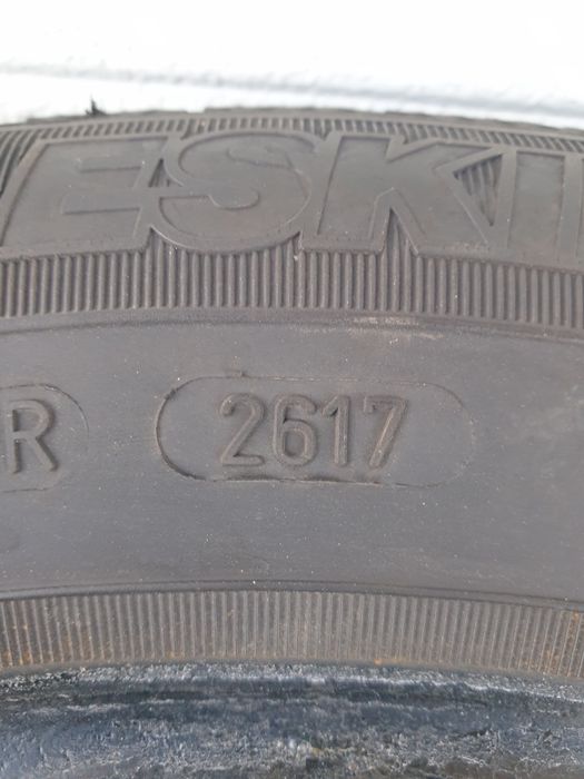 Зимни гуми 4 броя SAVA EskimoS3÷ 175 65 R15 дот 2617