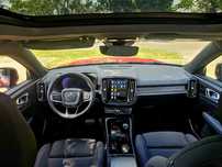 Volvo xc40 Rdesign Full Electric 408 CP 17000 KM