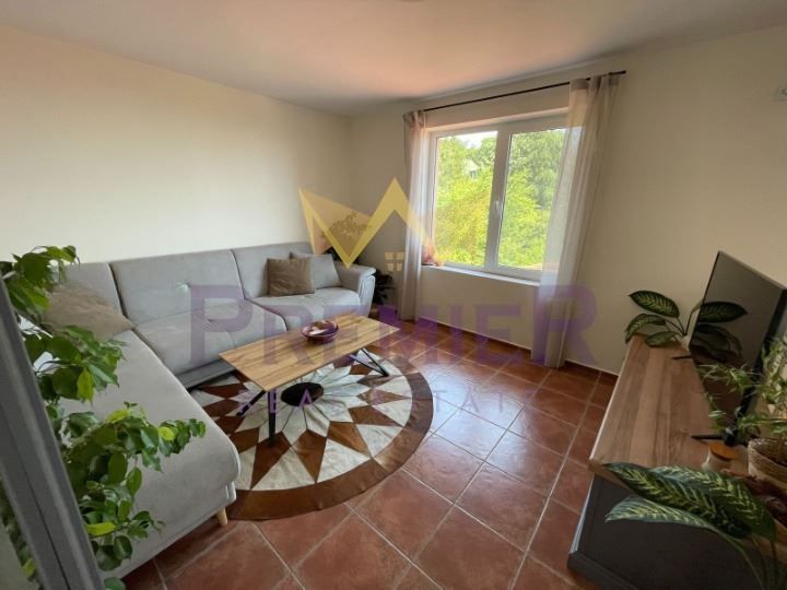 Дава се под наем Къща в Варна, м-т Акчелар - 110 кв.м за 950 € - Снимка #3