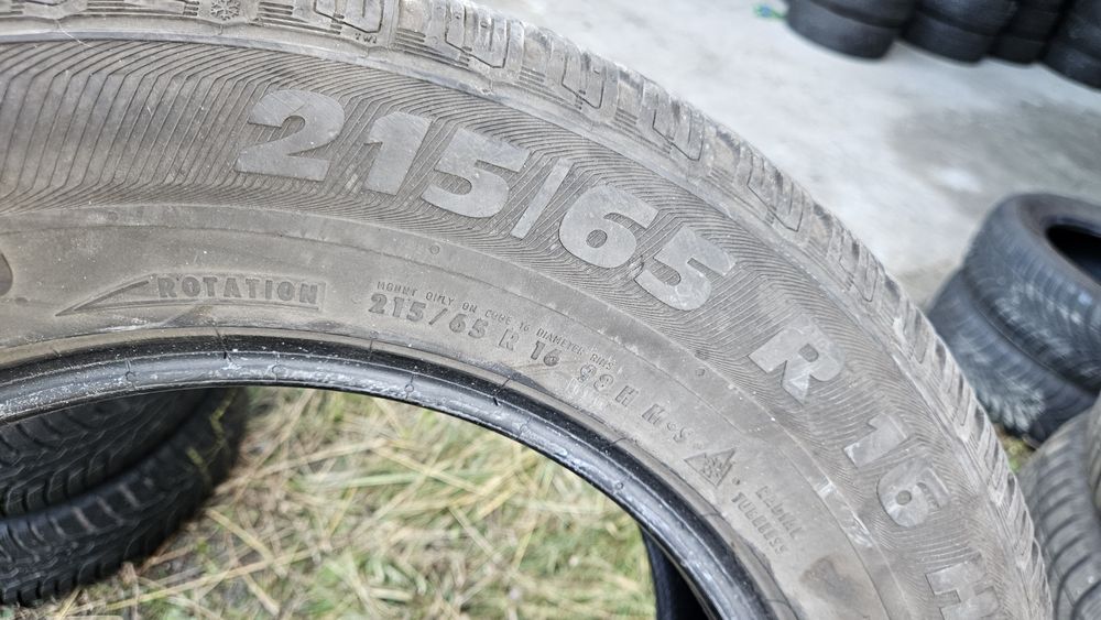 4бр гуми 215 65 16 семперит