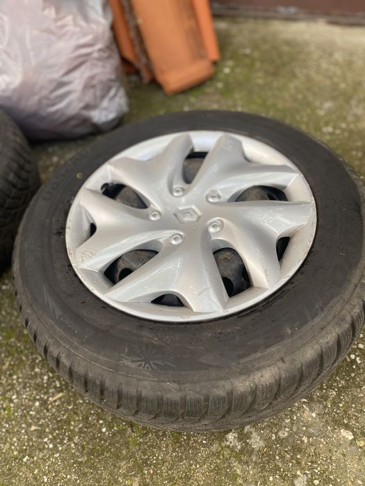 Зимни гуми Toyotires 5x114.3x15” 195x65x15