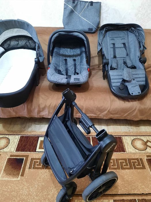 Коляска + люлька + автокресло + сумка