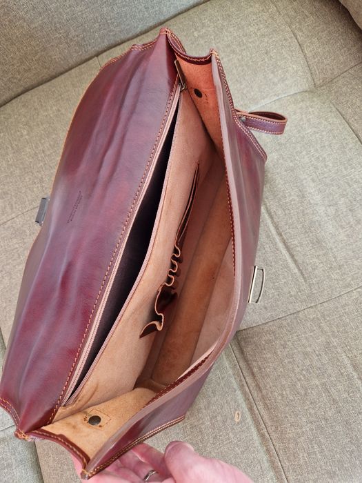 Servieta piele naturala italieneasca vachetta cognac