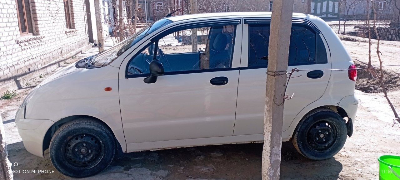 Matiz polyuks 2011