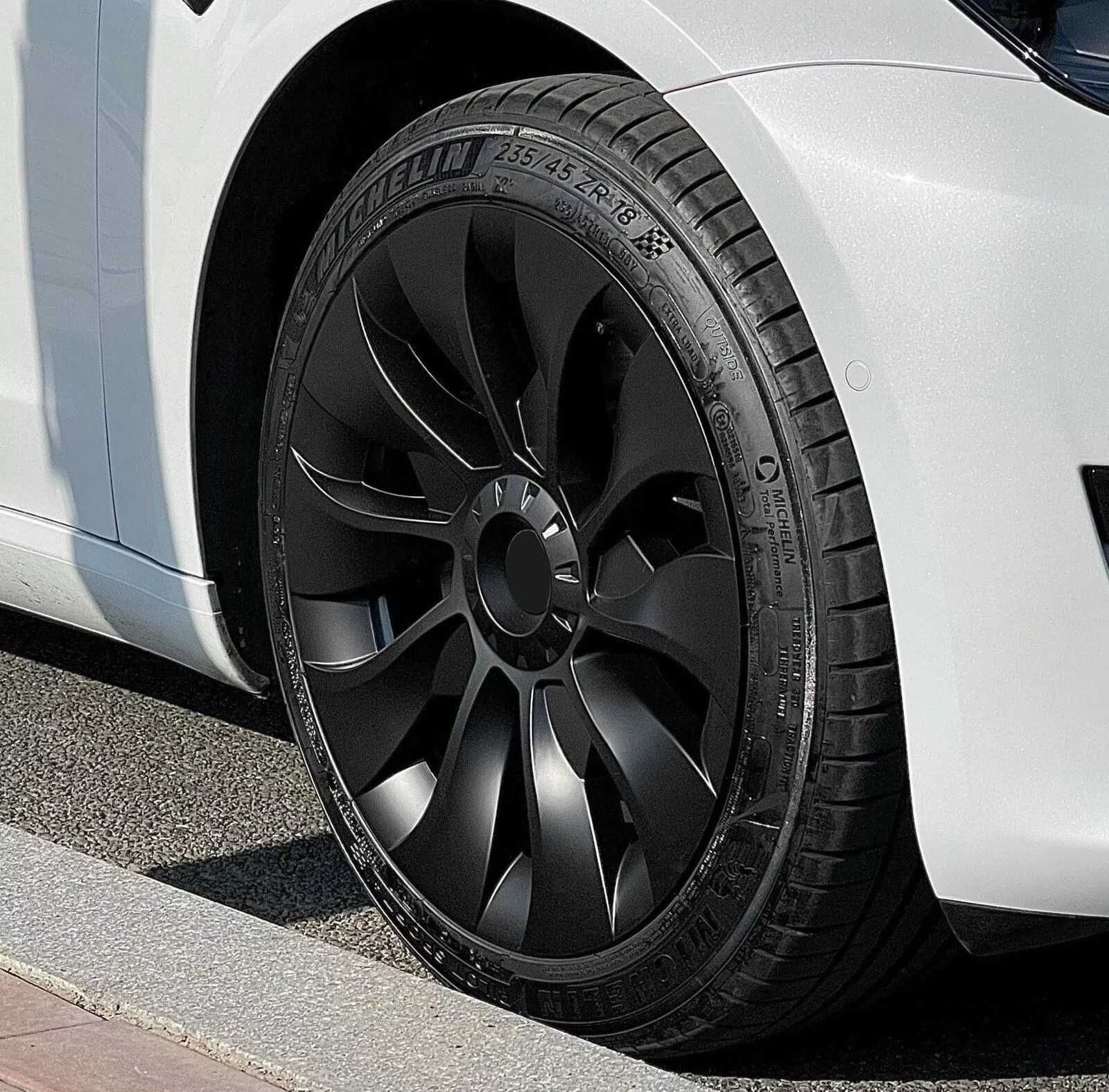 18″ Тасове за Tesla Model 3 (до 2023г) и Model 3 Highland