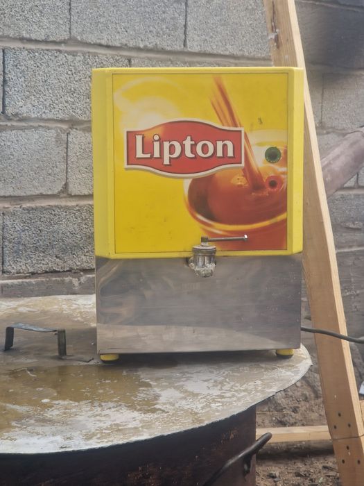 Продам термопот .