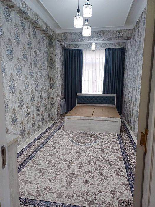 Shaxriston metro yonida kvartira bor