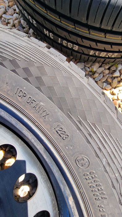 Jante tablă 5x108 originale Ford anvelope noi 205/60 R16 Kumho&Norauto