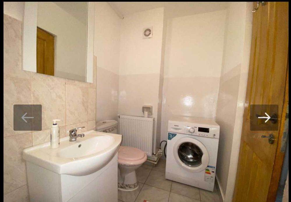 Apartament 1 camera de vanzare