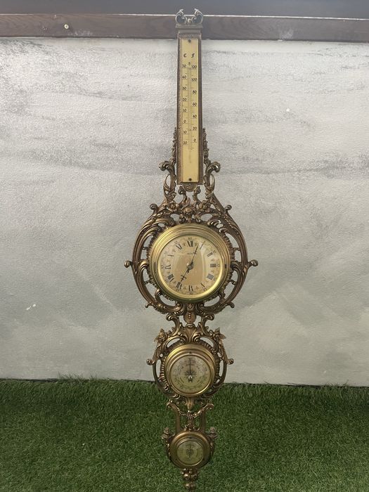 Ceas de perete vechi