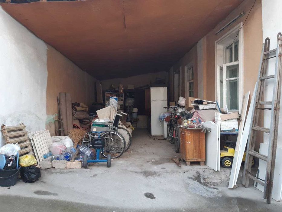 ул.М.Ашрафи ор-р маг. Счётчики Участок 3,14сот Дом 5ком 77м2 Фасад 12м