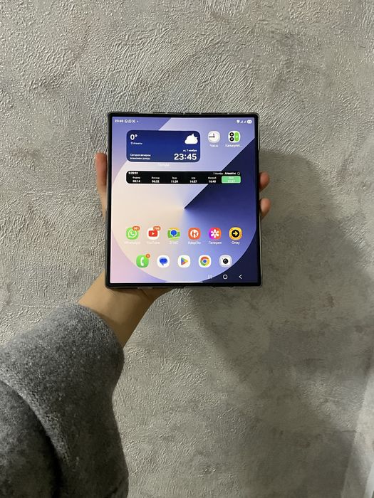 Samsung Z Fold 6