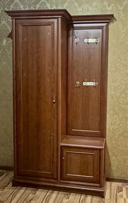 Шкаф в прихожую