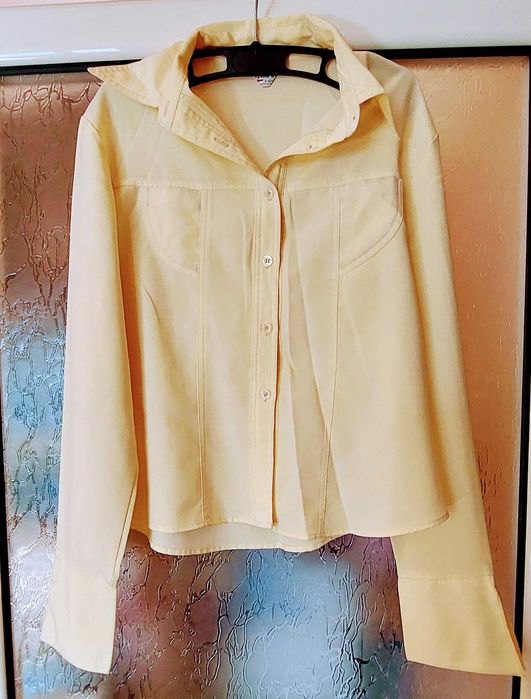 Bluza eleganta, maneca lunga, culoare galben-unt