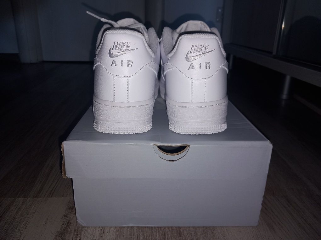 Air Force 1 Triple White