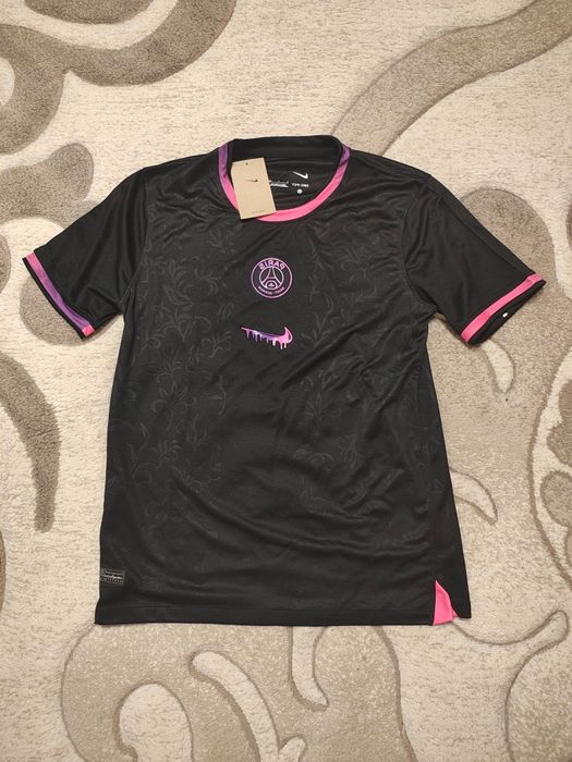 Tricou Nike x PSG mărime s negru ,nou
