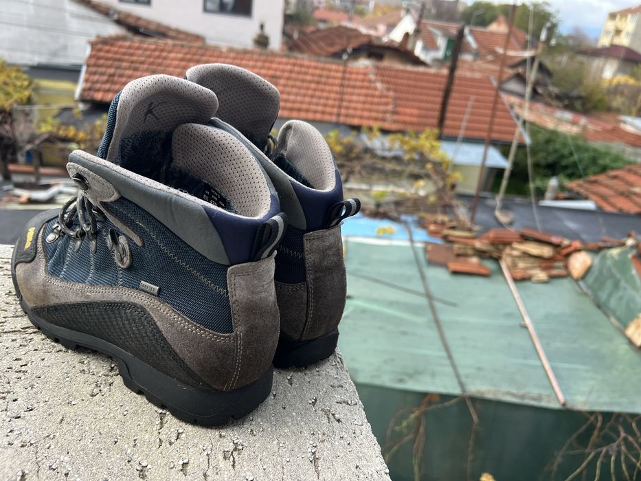 Asolo Gore-Tex Vibram 43 2/3