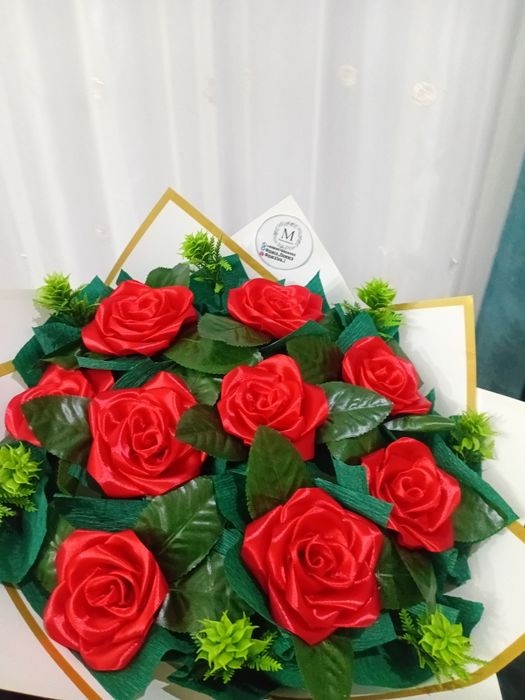 Suniy gullar xamyonbop narxlarda