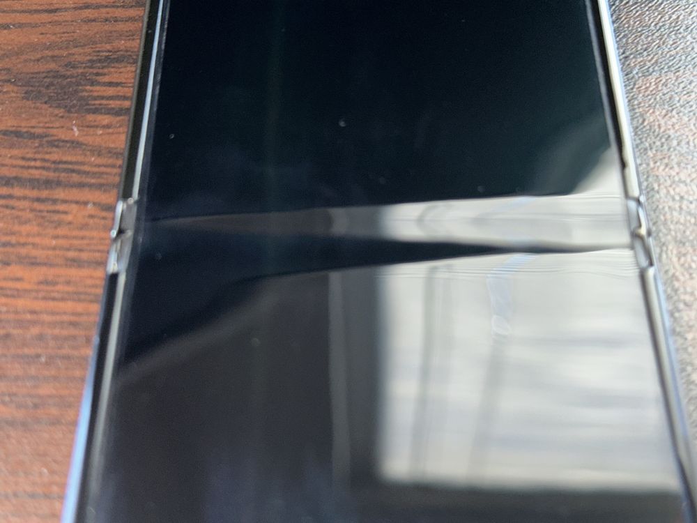 Samsung Galaxy Z Flip5, 8GB RAM, 256GB, Graphite КАТО НОВ! В Гаранция!