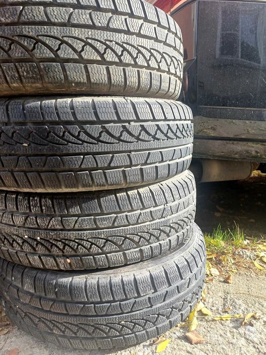 Зимни гуми 15 ки