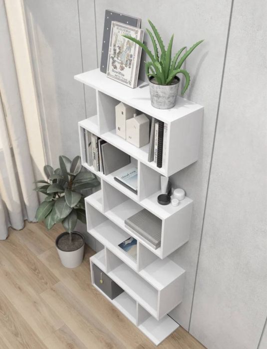 Продам полку. Стильная полка, подойдет под любой интерьер.