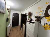 Vand Apartament 3 camere + loc de parcare