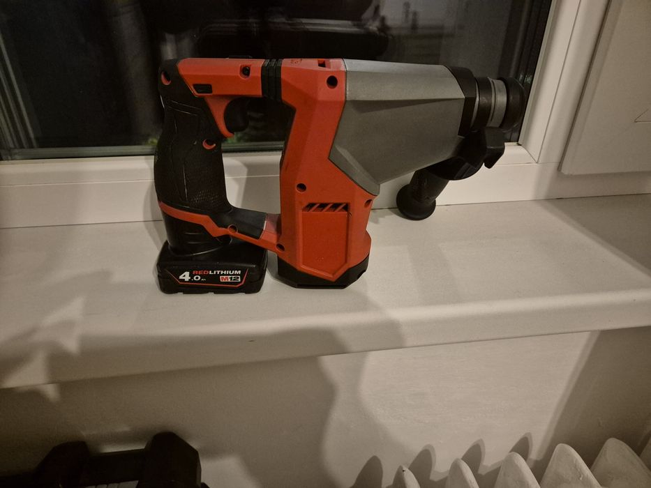 makita bosch dewalt Milwaukee m12 rotopercutor