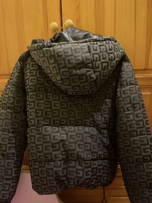 Яке Guess размер С