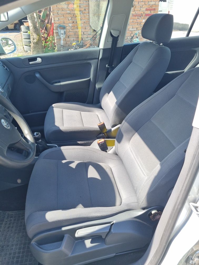 Volkswagen golf 5 plus