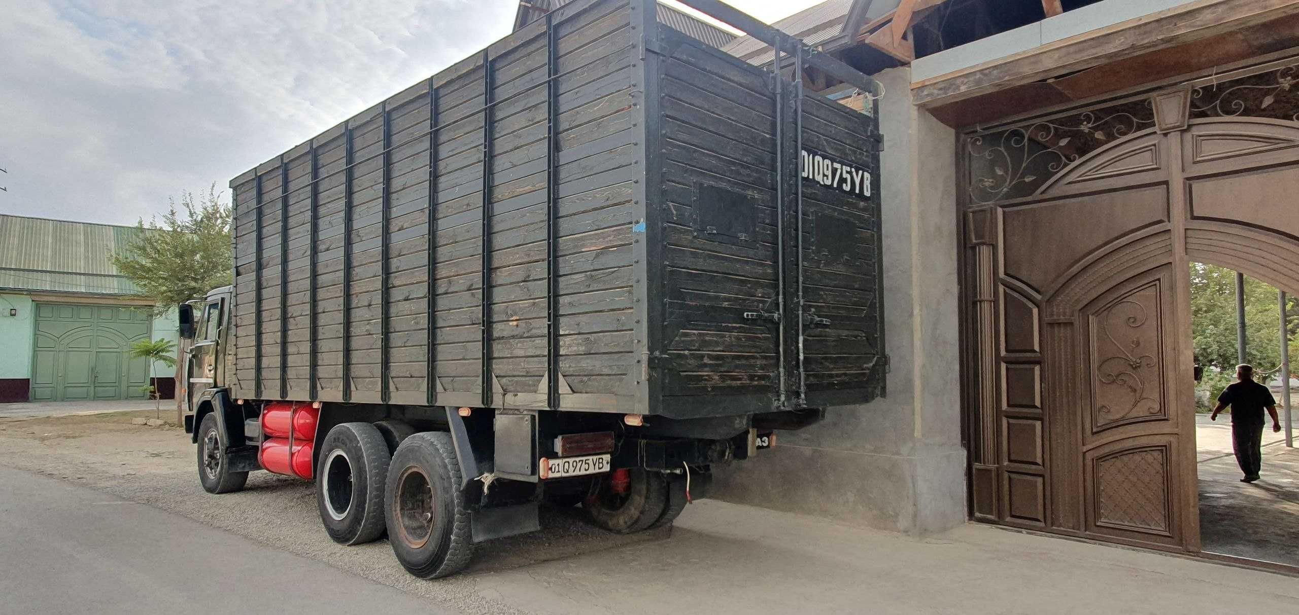 Kamaz 53212 sotiladi