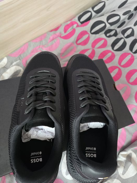 Маратонки BOSS Titanium