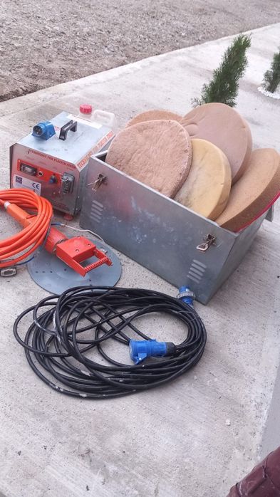 Vând mașină de fragasat tingiu