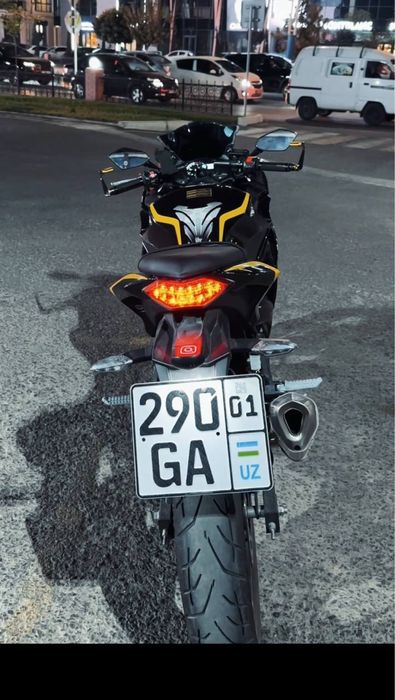 Мотоцикл yamaha r3 dakment bor