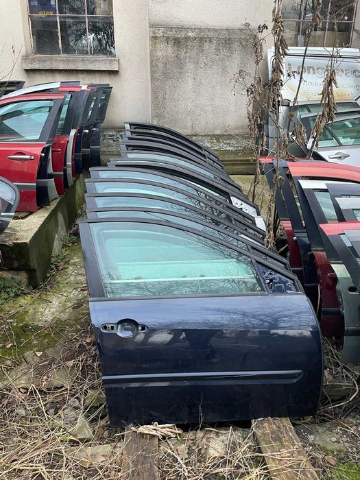 Usi Renault Laguna 3  2008 - 2014