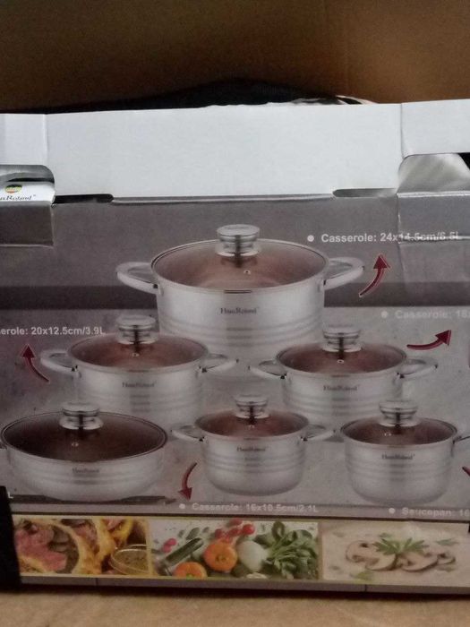 Набор кастрюль новый , шикарный подарок.