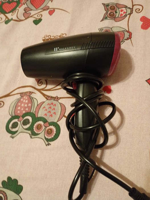 Uscător de păr (Feon)