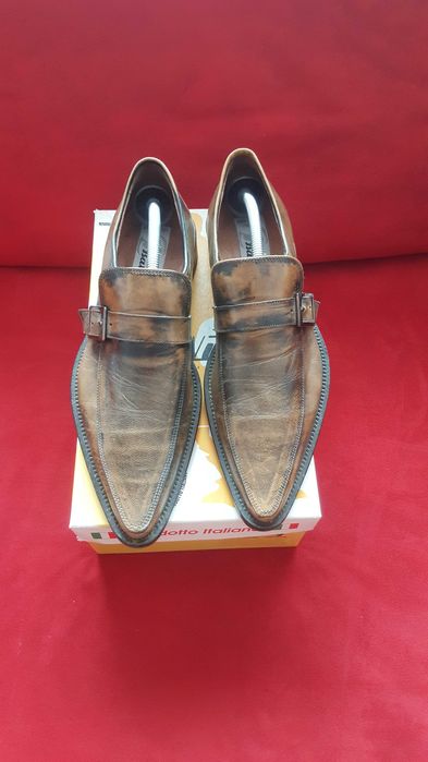 Vand pantofi pile barbati