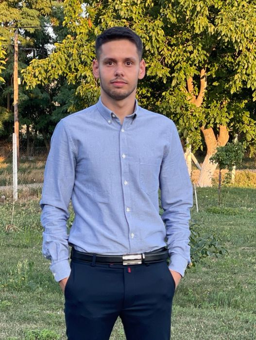 Ofer meditații la matematica pentru toate clasele online sau fizic.